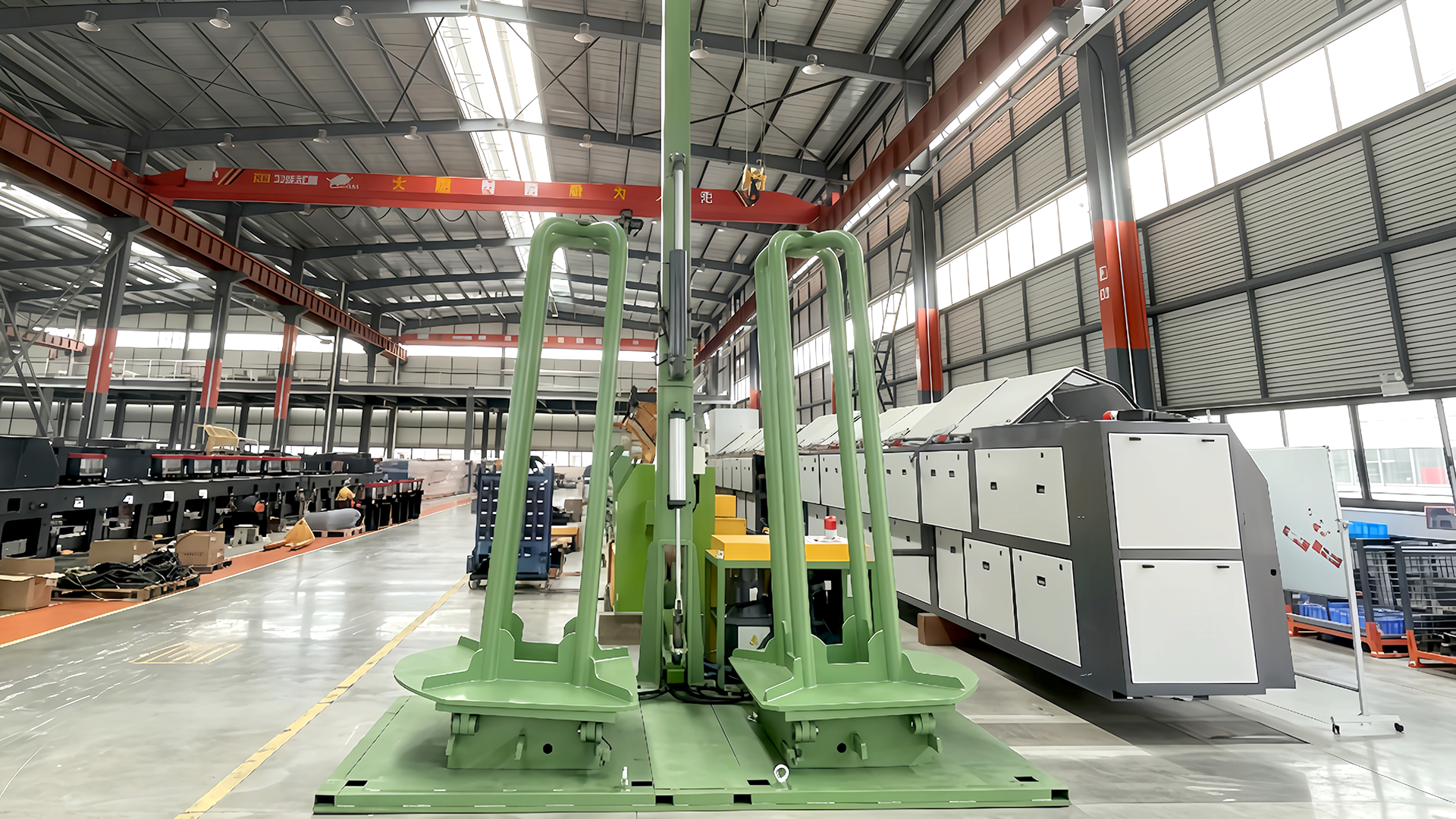 كيف تتعامل آلة دفع الأسلاك مع تغذية الأسلاك عالية السرعة مع الحفاظ على دقة الأبعاد ومنع الاستطالة؟